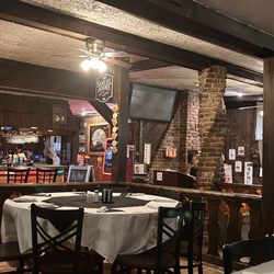 Franklin Street Bar & Grill