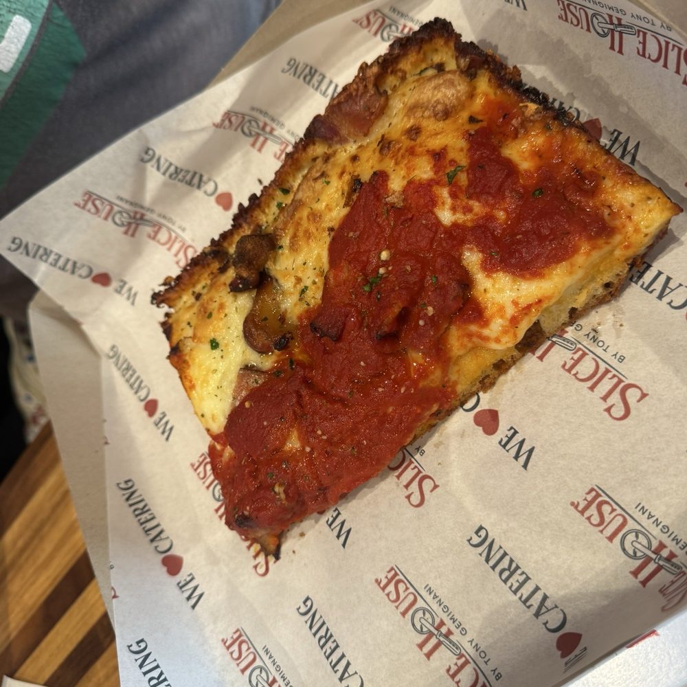 Slice House by Tony Gemignani - DET Red Top - Pizza Near Me - Burbank, California Slice House by Tony Gemignani - DET Red Top - Pizza Near Me - Burbank, California