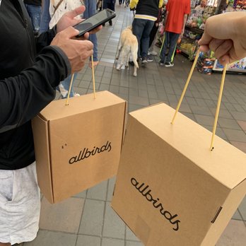 Allbirds Outlet - Shoe Stores Near Me - Livermore, California