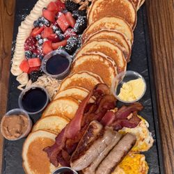 Redberry - Breakfast charcuterie