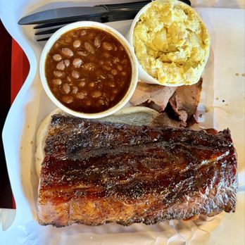 Pappy's Smokehouse - Rib & Beef Brisket platter - Barbeque Near Me - Saint Louis, Missouri