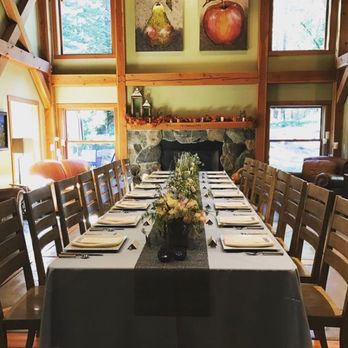 Black Bear Inn - Intimate Reception Dinner in the Gathering Place 10/21/17 - Hotels Near Me - Arnold, California