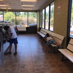 Eco Laundry - seating