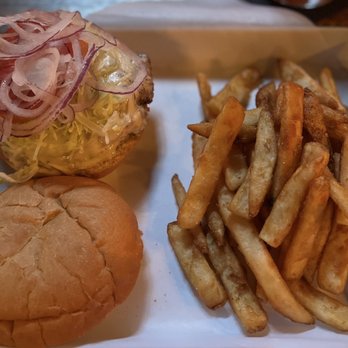 Horse Inn - HORSE INN CHEESEBURGER - Gastropubs Near Me - Lancaster, Pennsylvania Horse Inn - HORSE INN CHEESEBURGER - Gastropubs Near Me - Lancaster, Pennsylvania