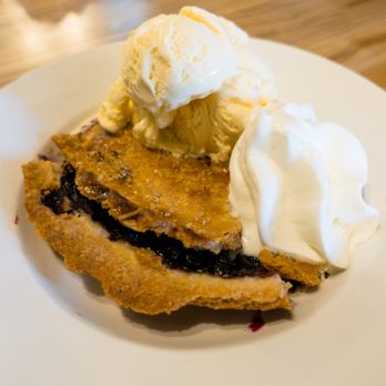 Side Street Cafe - Blueberry pie - American Near Me - Bar Harbor, Maine Side Street Cafe - Blueberry pie - American Near Me - Bar Harbor, Maine