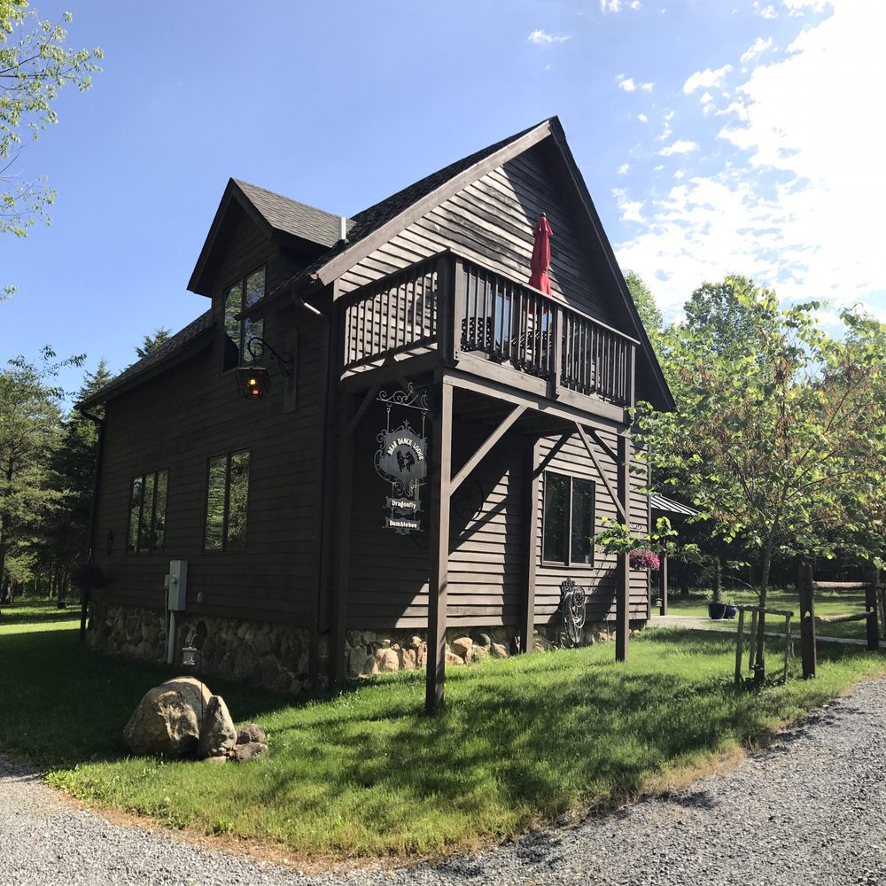 Shadow Mountain Escape - Vacation Rentals Near Me - Luray, Virginia Shadow Mountain Escape - Vacation Rentals Near Me - Luray, Virginia