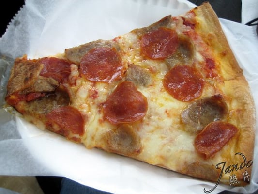 Oasis Pizza & Gyros by null