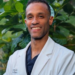 Kailua Town Dental - Kailua Town Dental provides comprehensive family, restorative, cosmetic, and implant dentistry in Kailua, HI. Led by Dr...