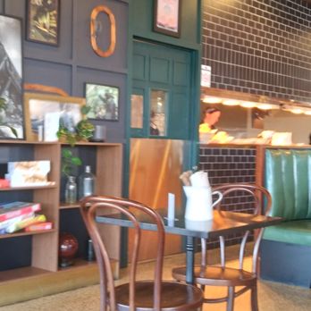 Burger Urge - Inside - Burgers Near Me - Wodonga, VIC Burger Urge - Inside - Burgers Near Me - Wodonga, VIC