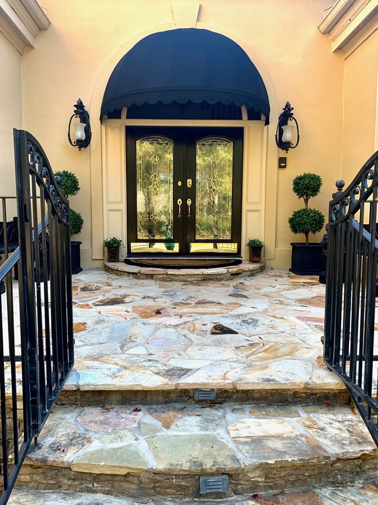 SOUTHEAST AWNINGS Updated September 2024 287 Millard Farmer