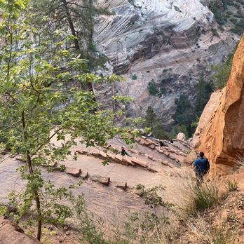 Angel's Landing - Switchbacks - Hiking Near Me - Springdale, Utah