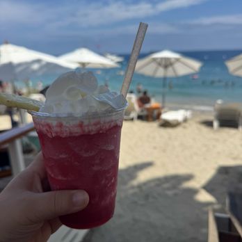 Descanso Beach Club - Frozen mocktail - New American Near Me - Avalon, California Descanso Beach Club - Frozen mocktail - New American Near Me - Avalon, California