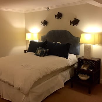 The Beach House Inn - Hotels Near Me - Kennebunk, Maine The Beach House Inn - Hotels Near Me - Kennebunk, Maine