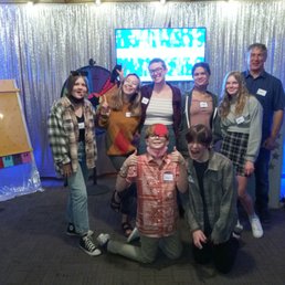 Birthday Party Mashup! Blue Team was ahead, but The Red Team won in "Final Challenge"...