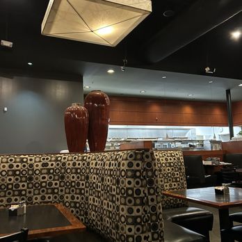 Las Margaritas - Inside Restaurant - Mexican Near Me - O'Fallon, Missouri