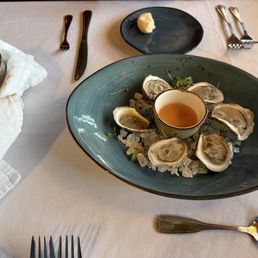 Fresh oysters Fresh oysters