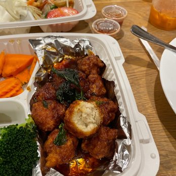 Thai Recipe Restaurant - Crispy garlic chicken is ground chicken meatball! - Thai Near Me - Seattle, Washington Thai Recipe Restaurant - Crispy garlic chicken is ground chicken meatball! - Thai Near Me - Seattle, Washington