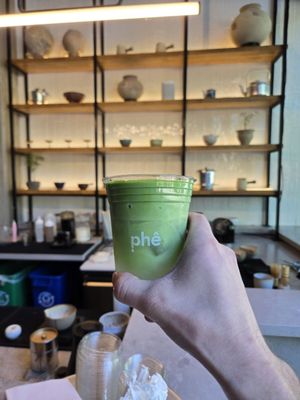 Phê by null