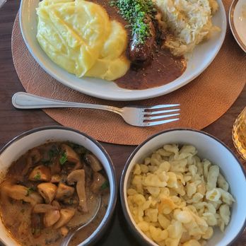 Daniel Gabor's - Smoked Pork-Gruyere Sausage, Potatoe Puree & Butter Spätzle & Mushrooms - Modern European Near Me - Ocoee, Florida Daniel Gabor's - Smoked Pork-Gruyere Sausage, Potatoe Puree & Butter Spätzle & Mushrooms - Modern European Near Me - Ocoee, Florida