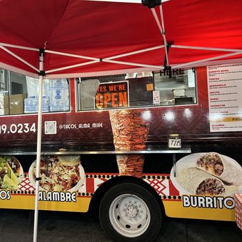 Tacos Alma Mixe - a taco truck parked under a tent - Food Trucks Near Me - Vallejo, California Tacos Alma Mixe - a taco truck parked under a tent - Food Trucks Near Me - Vallejo, California