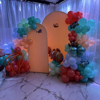 Chateau - Gift area - Caterers Near Me - Philadelphia, Pennsylvania Chateau - Gift area - Caterers Near Me - Philadelphia, Pennsylvania