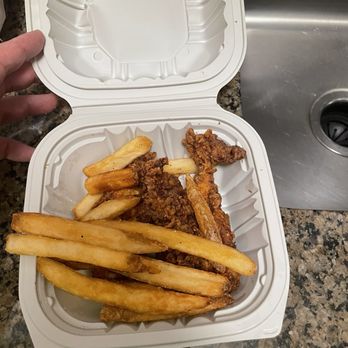Old Chicago Pizza + Taproom - Burnt ass nuggets with five to seven fries. Great job team!! - Pizza Near Me - Missoula, Montana Old Chicago Pizza + Taproom - Burnt ass nuggets with five to seven fries. Great job team!! - Pizza Near Me - Missoula, Montana