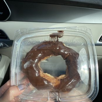 Peachey's Baking - Chocolate ganache donut - Food Trucks Near Me - Sarasota, Florida