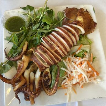 Bien Hen Restaurant - Whole Squid grilled - Seafood Near Me - Westminster, California Bien Hen Restaurant - Whole Squid grilled - Seafood Near Me - Westminster, California