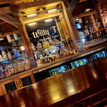 Willy T’s - a bar with a lot of liquor - Steakhouses Near Me - Alexandria, Minnesota Willy T’s - a bar with a lot of liquor - Steakhouses Near Me - Alexandria, Minnesota