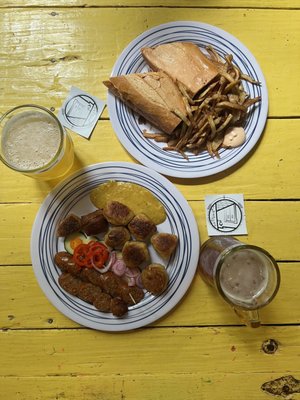 Cervecería del Callejón by null