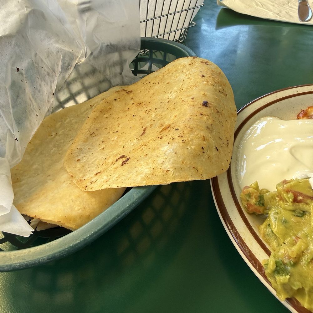 Chiles y Milagros - Homemade tortillas - Mexican Near Me - Bridgeport, California Chiles y Milagros - Homemade tortillas - Mexican Near Me - Bridgeport, California