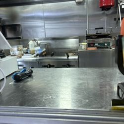 Don Eddie's Kitchen - Don Eddie's Kitchen