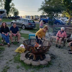 Bar Harbor / Oceanside KOA - Fire pit at the pavilion