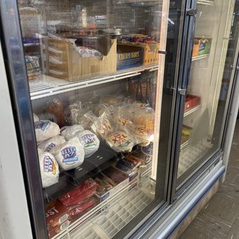 JM Market and Deli - Cold fooda - Convenience Stores Near Me - Winston, Oregon