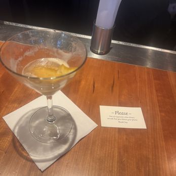 Houston's Restaurant - Steakhouses Near Me - Pasadena, California Houston's Restaurant - Steakhouses Near Me - Pasadena, California