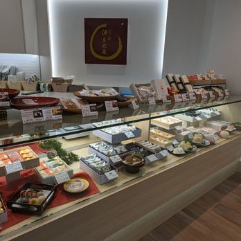 J Sweets - San Diego - Gift boxes/prepackaged desserts - Desserts Near Me - San Diego, California J Sweets - San Diego - Gift boxes/prepackaged desserts - Desserts Near Me - San Diego, California