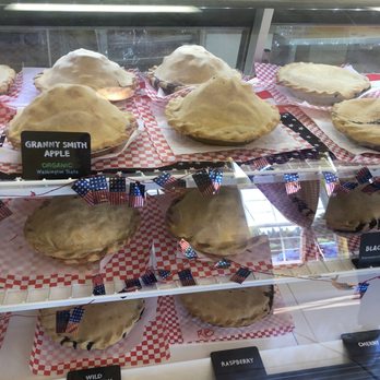Mom's Apple Pie - Pies - Bakeries Near Me - Sebastopol, California