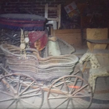 Shanghai Tunnels - Missing Baby Carriage - Shanghai Tunnels Tour - Historical Tours Near Me - Portland, Oregon Shanghai Tunnels - Missing Baby Carriage - Shanghai Tunnels Tour - Historical Tours Near Me - Portland, Oregon