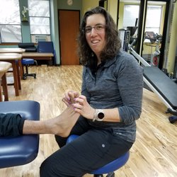 Three Lakes Physical Therapy - Leslie Hartman, owner and lead therapist