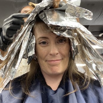 Dada Spa Salon & Cafe - So many foils!!! - Day Spas Near Me - Honolulu, Hawaii
