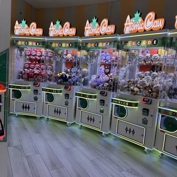Atomic Claw - Arcades Near Me - Treasure Island, Florida Atomic Claw - Arcades Near Me - Treasure Island, Florida