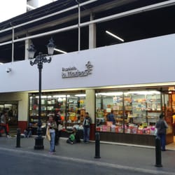 Papeleria la Mariposa - Fachada de la papeleria