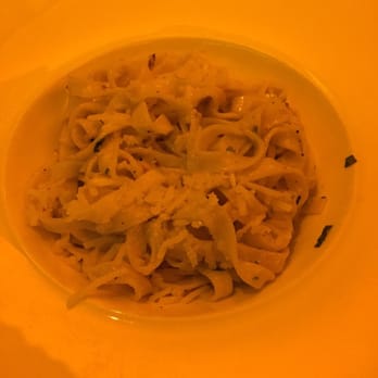 The Dead Fish - Garlic noodles - Seafood Near Me - Crockett, California The Dead Fish - Garlic noodles - Seafood Near Me - Crockett, California