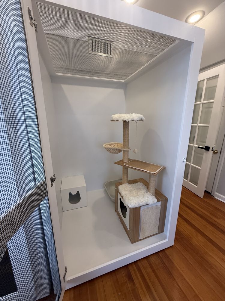 Purr Luxe Cat Resort - pet boarding facility in Saint Charles, MO