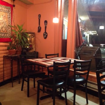 Julie's Thai Kitchen - Thai Near Me - Lyons, Colorado