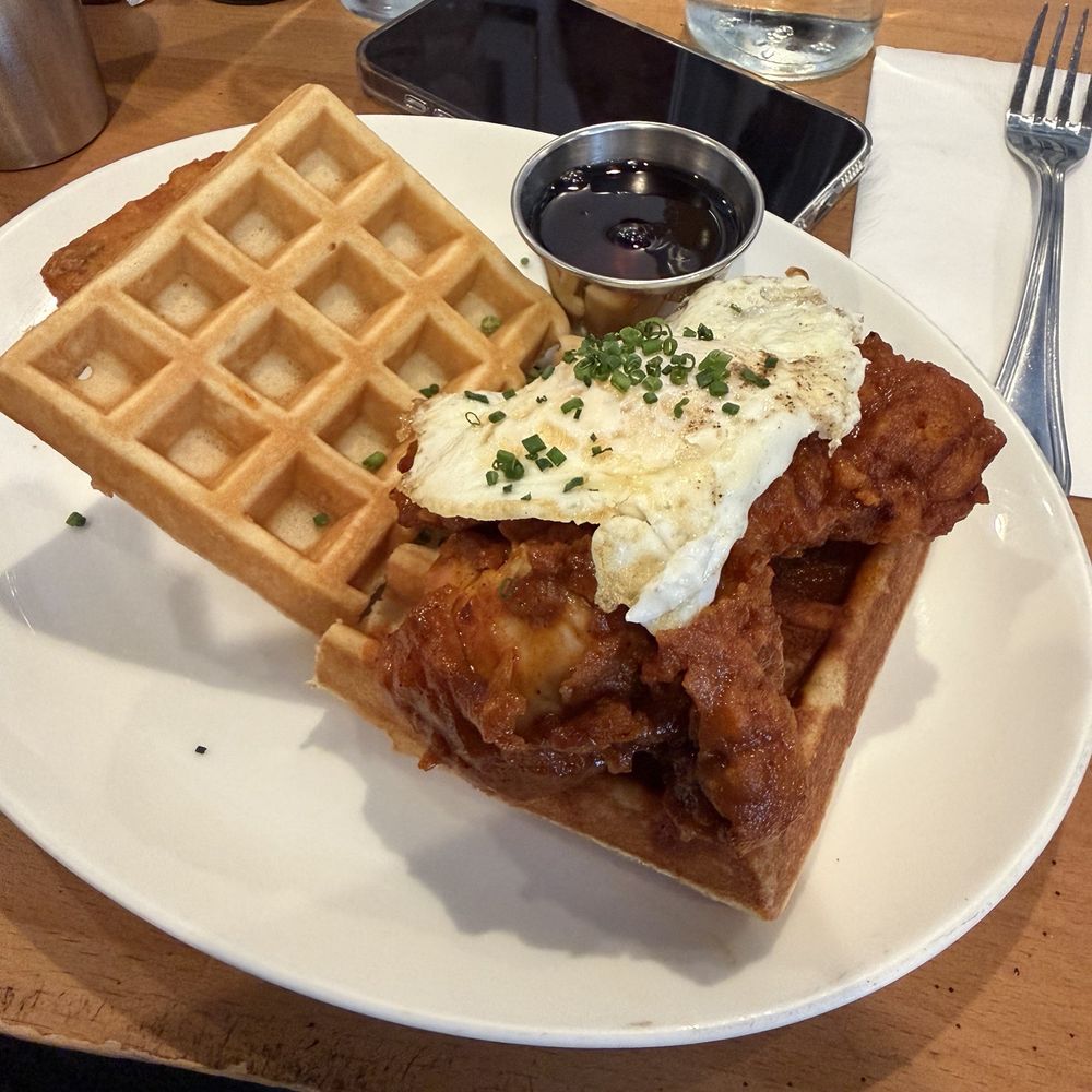 Poppy + Rose - Buttermilk Fried Chicken  Waffle - Breakfast & Brunch Near Me - Los Angeles, California