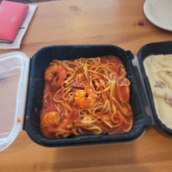 Cafe Maji - Tomato shrimp pasta - Coffee & Tea Near Me - Artesia, California Cafe Maji - Tomato shrimp pasta - Coffee & Tea Near Me - Artesia, California