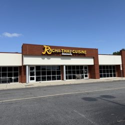 Racha Thai Cuisine - Outside