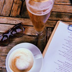 Espai VI - AM Cafe Con Leche or Cerveza?
