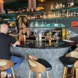 The Flying Saucer - The bar